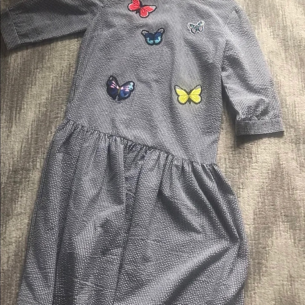 Women’s dress